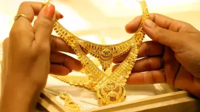 বাজারে স্বর্ণের দাম, হজযাত্রীর সংখ্যা ও মনোনয়নপত্র বাছাইসহ আজকের গুরুত্বপূর্ণ খবর