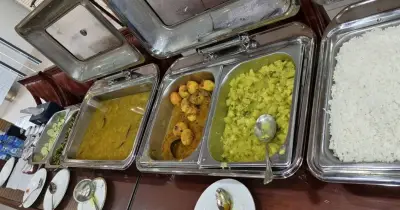 প্রধানমন্ত্রীর অফিসে দুপুরের খাবারের বাজেট ১৫০ টাকা