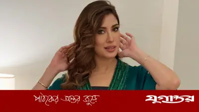 পাকিস্তানি অভিনেত্রী মেহবিশ হায়াতের ইনস্টাগ্রাম পোস্টে রহস্যময় ক্যাপশন, ভক্তদের কৌতূহল