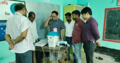 পশ্চিমবঙ্গ বিধানসভা নির্বাচনে ইভিএম ত্রুটি: মুর্শিদাবাদ ও শিলিগুড়িতে ভোট বিলম্ব