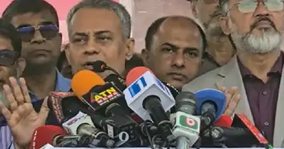 বাস ভাড়া না মানলে কঠোর ব্যবস্থা: সড়কমন্ত্রী