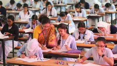 এসএসসি পরীক্ষায় দ্বিতীয় দিনে অনুপস্থিত ২৭ হাজার শিক্ষার্থী, বহিষ্কার ১৯