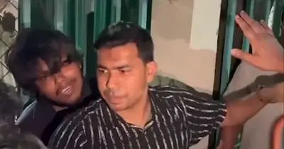 শাহবাগ থানায় ছাত্রদল-ছাত্রশিবির সংঘর্ষ, ডাকসু নেতা হামলার শিকার