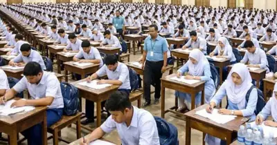 গরমে পরীক্ষার চাপ: শিক্ষার্থীদের মানসিক স্বাস্থ্য সুরক্ষায় করণীয়