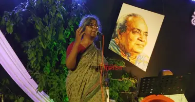 মৌসুমী ভৌমিকের স্মৃতিচারণে বাউল সুনীল কর্মকার