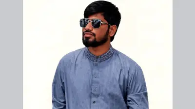 ছাত্রদল নেতার হুমকি: শিক্ষকের মতো থাকুন, না হলে কান বরাবর পড়বে