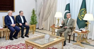 মার্কিন প্রতিনিধিদের এড়িয়ে পাকিস্তান ছেড়ে ইরানের পররাষ্ট্রমন্ত্রী