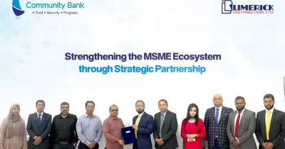 কমিউনিটি ব্যাংক ও লিমেরিক ডিস্ট্রিবিউশনের মধ্যে চুক্তি স্বাক্ষর