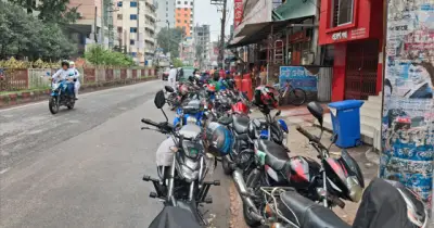 রংপুরে পেট্রোল পাম্প বন্ধ, দুর্ভোগে নগরবাসী