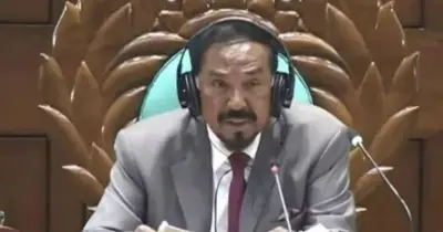 সংসদে মন্ত্রীদের অনুপস্থিতিতে স্পিকারের তীব্র অসন্তোষ