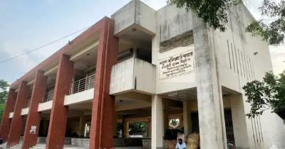 ফেনীতে ৪ কোটি টাকার বাজার ভবন অব্যবহৃত, উদ্বোধনের অপেক্ষায়