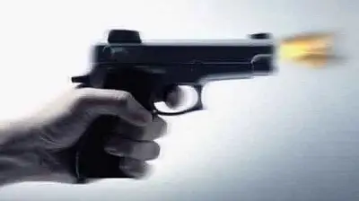 নিউমার্কেটে দুর্বৃত্তের গুলিতে যুবক নিহত