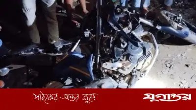 টঙ্গীতে মোটরসাইকেলে ট্রেনের ধাক্কা, আরোহী অলৌকিকভাবে বেঁচে গেলেন