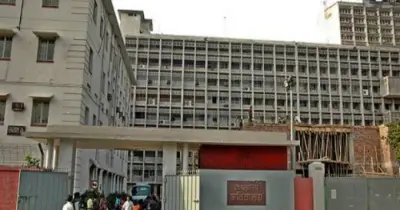 সরকারি কর্মকর্তা-কর্মচারীদের নবম বেতন স্কেল দাবিতে ৬ দিনের কর্মসূচি