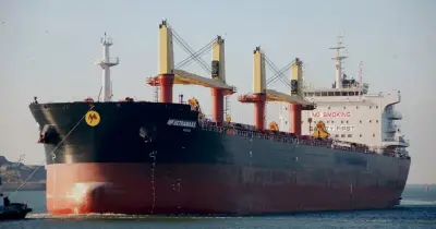 যুক্তরাষ্ট্র থেকে ৬১ হাজার টন গমের জাহাজ চট্টগ্রাম বন্দরে