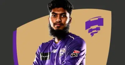 বিগ ব্যাশে রিশাদ হোসেনের সাফল্য: হোবার্ট হারিকেন্সের 'প্লেয়ার অব দ্য ইয়ার' নির্বাচিত