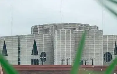 হামের প্রাদুর্ভাবে সংসদ সদস্যদের হাসপাতাল পরিদর্শনের আহ্বান, স্বাস্থ্যব্যবস্থার দুরবস্থার চিত্র উঠে এলো