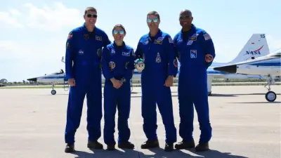 অর্ধশতাব্দী পর চাঁদে মানব অভিযান, জ্বালানি সংকট ও নিরাপত্তা শঙ্কায় জবি