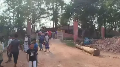 ইটভাটায় বিদ্যুৎস্পৃষ্টে ২ শ্রমিকের মৃত্যু, জ্বালানি সংকটে উত্তাপ ও রাজ্জাক বাহিনীর প্রধান গ্রেপ্তার