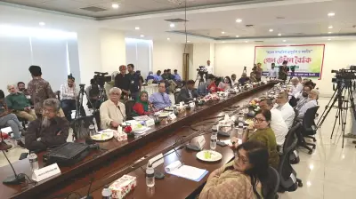 হামের প্রাদুর্ভাব মোকাবিলায় সঠিক তথ্য ও আইনি পদক্ষেপের তাগিদ: বিশেষজ্ঞদের গোলটেবিল বৈঠক