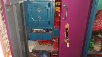 স্বাস্থ্যকর্মীদের ছুটি বাতিল, হামের প্রাদুর্ভাব ও জ্বালানি সাশ্রয়ের নির্দেশ