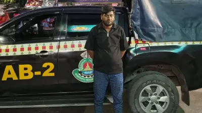 চাঁদাবাজি, দুর্নীতি ও সন্ত্রাসের ঘটনায় উত্তপ্ত দেশ, ব্যবসায়ীর আত্মহত্যার চেষ্টা