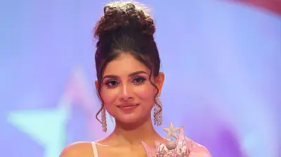 বিদুষী বর্ণিতার 'লাক্স সুপারস্টার ২০২৫' জয়: রাজশাহীর মেয়ের স্বপ্নপূরণের মুহূর্ত