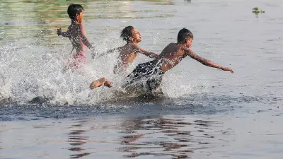 বাংলাদেশে অনলাইন শিক্ষার অগ্রগতি: ডিজিটাল প্ল্যাটফর্মে শিক্ষার্থীদের অংশগ্রহণ বৃদ্ধি