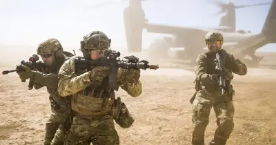 ইরানে মার্কিন যুদ্ধবিমান ভূপাতিত, নিখোঁজ ক্রু উদ্ধারে তল্লাশি অব্যাহত