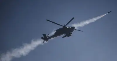 ভুল করে নিজের দেশে বোমা ফেলে ইসরায়েলি হেলিকপ্টার