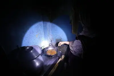 মধ্যপ্রাচ্যে যুদ্ধের প্রভাবে জ্বালানি সংকট: গ্রীষ্মের আগেই শুরু লোডশেডিং