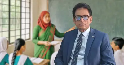 শিক্ষকদের জন্য স্বতন্ত্র পে-স্কেল চালুর পক্ষে মত দিলেন শিক্ষামন্ত্রী