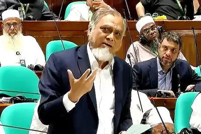 বাংলাদেশে অনলাইন শিক্ষার নতুন সম্ভাবনা: প্রযুক্তির মাধ্যমে শিক্ষার প্রসার