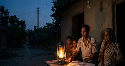 জ্বালানি সংকটে গ্রামে বাড়ছে লোডশেডিং, শহরে বিদ্যুৎ সরবরাহ স্বাভাবিক