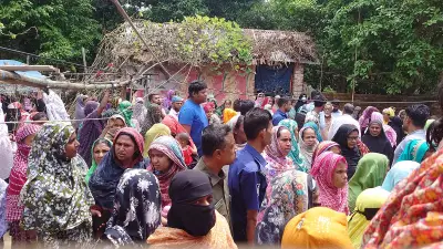 গাজীপুরে নারী হত্যা ও ডাকাতি: নৈশপ্রহরীর বাড়িতে লুটপাট, শ্বাসরোধে প্রাণহানি