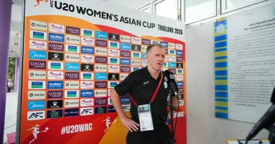 বাটলারের ছুটির ইঙ্গিত, কিন্তু ঢাকাতেই অবস্থান: সাফ চ্যাম্পিয়নশিপের প্রস্তুতিতে নারী ফুটবল দল