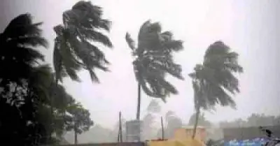 আবহাওয়া অধিদপ্তরের সতর্কতা: আগামী ১২ ঘণ্টায় কালবৈশাখী ও ঝোড়ো হাওয়া