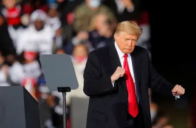 ট্রাম্পের কঠোর হুঁশিয়ারি: ইরানকে অস্ত্র সরবরাহকারী দেশের পণ্যে ৫০% শুল্ক