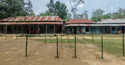 শেরপুর-৩ উপনির্বাচনে দুপুরে ভোটার উপস্থিতির চরম ঘাটতি, কেন্দ্রগুলো ফাঁকা