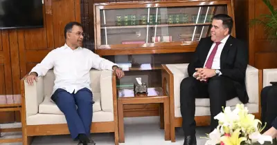 প্রধানমন্ত্রীর সাথে অস্ট্রেলিয়ার সংসদীয় প্রতিনিধি দলের সৌজন্য সাক্ষাৎ অনুষ্ঠিত