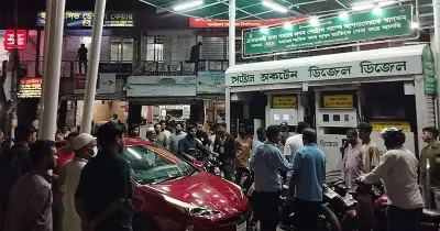 জ্বালানি সংকটে জনদুর্ভোগ: রাজধানীর পেট্রোল পাম্পে দীর্ঘ লাইন, চালকদের কষ্টের অন্ত নেই