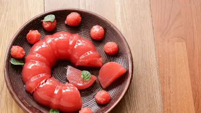 তরমুজের পুডিং তৈরির সহজ রেসিপি: গরমে স্বাদের ঠান্ডা উপভোগ