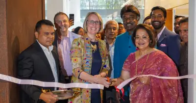 সাবরিনা ইসলামের 'হরাইজনস উইদাউট বর্ডার্স' প্রদর্শনীতে আলোকিত গুলশানের দ্য এজ গ্যালারি