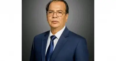 সৈয়দপুর বিমানবন্দরে অসুস্থ দুর্যোগ ব্যবস্থাপনা মন্ত্রী, বিমান অ্যাম্বুলেন্সে ঢাকায় স্থানান্তর