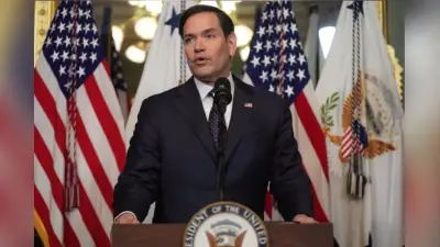 ইরানের সাবেক উপরাষ্ট্রপতির পরিবারের ভিসা বাতিল, লেবাননে ইসরায়েলি ড্রোন হামলা