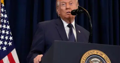 ইরান-পাকিস্তান নিয়ে ত্রিপক্ষীয় আলোচনা শুরু, সফলতা নিয়ে অনিশ্চয়তা ট্রাম্পের