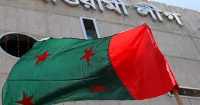 আওয়ামী লীগের কার্যক্রম নিষিদ্ধ: আদালতই এখন একমাত্র পথ, বলছেন আইনজীবীরা