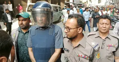 মকবুল হত্যা মামলায় রিমান্ড শেষে ডিজিএফআই মহাপরিচালক কারাগারে প্রেরণ