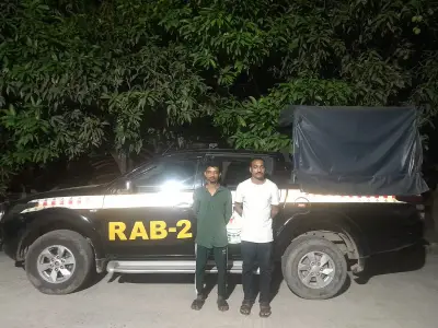 মোহাম্মদপুরে কিশোর গ্যাং নেতা হত্যা মামলায় র‌্যাবের অভিযানে আরও দুই আসামি গ্রেপ্তার