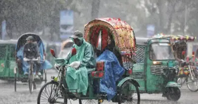 ঢাকায় আজ বজ্রসহ বৃষ্টির পূর্বাভাস, ঝড়ো হাওয়া বয়ে যেতে পারে